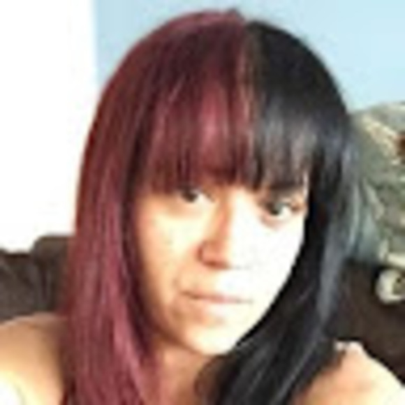 Meet your Posher, Jenna - Picture 1 of 1